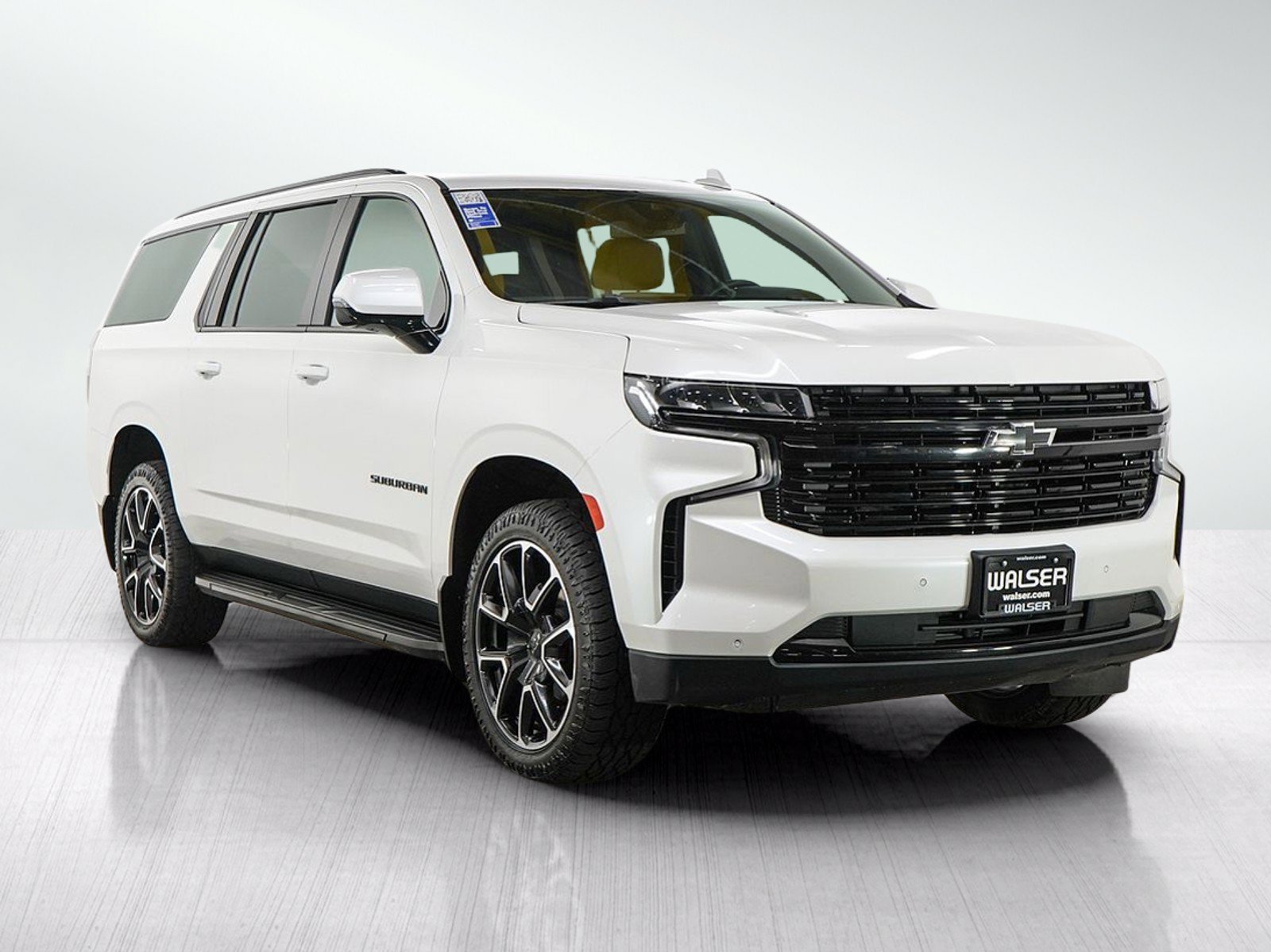 Used 2023 Chevrolet Suburban RST w/ Luxury Package AWD/4WD image 7
