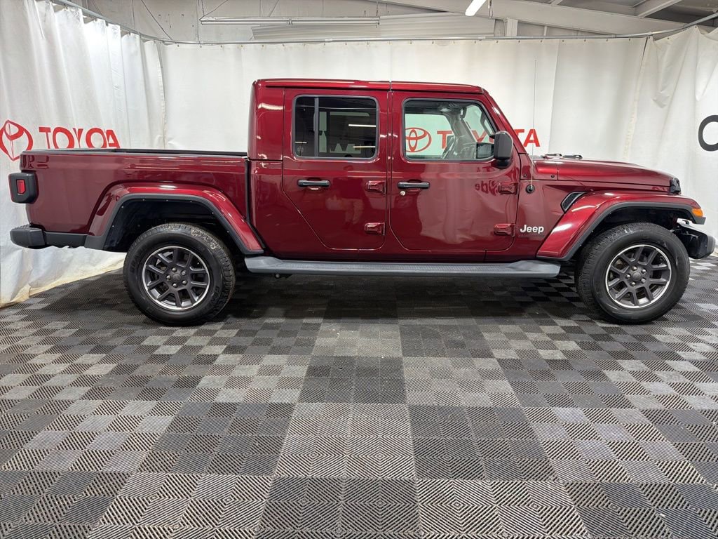 Used 2022 Jeep Gladiator Overland w/ Popular Equipment Package image 8