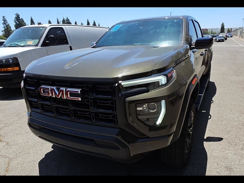 Used 2023 GMC Canyon Elevation w/ Trailering Package RWD image 5