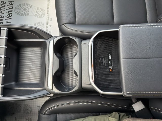 New 2026 GMC Terrain Elevation w/ Elevation Premium Package image 13