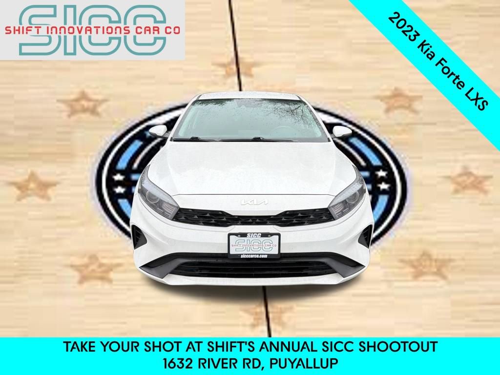 Used 2023 Kia Forte LXS w/ LXS Technology Package image 2