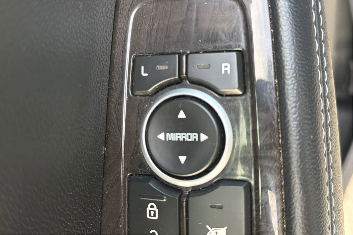 Used 2018 Kia Sorento LX image 36