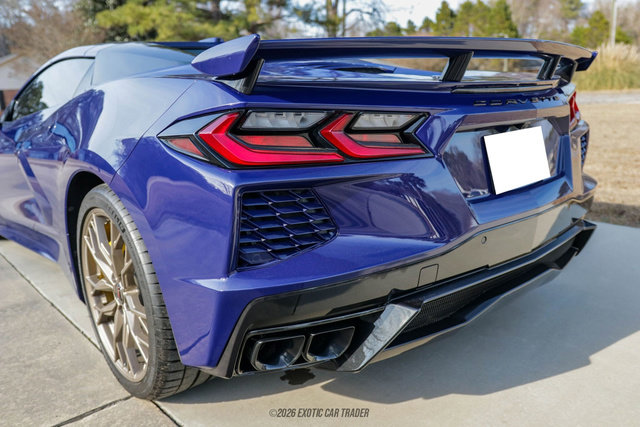 Used 2025 Chevrolet Corvette Stingray Premium Conv w/ Z51 Performance Package RWD image 65