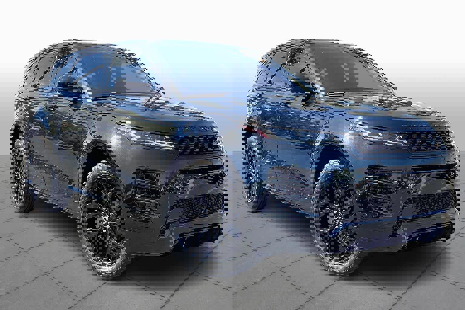 Used 2021 Land Rover Range Rover Evoque R-Dynamic SE video 2