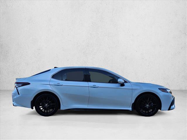 Used 2022 Toyota Camry XSE FWD image 4