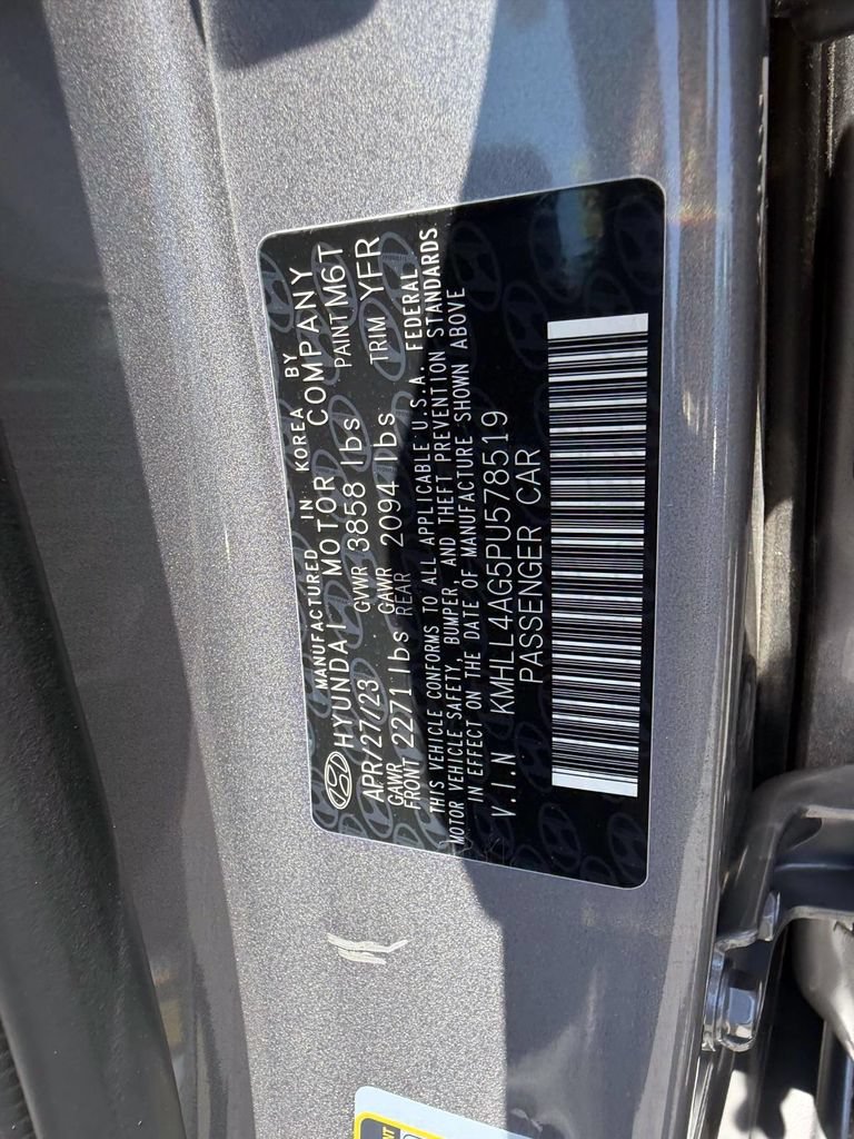 Certified 2023 Hyundai Elantra SE FWD image 22