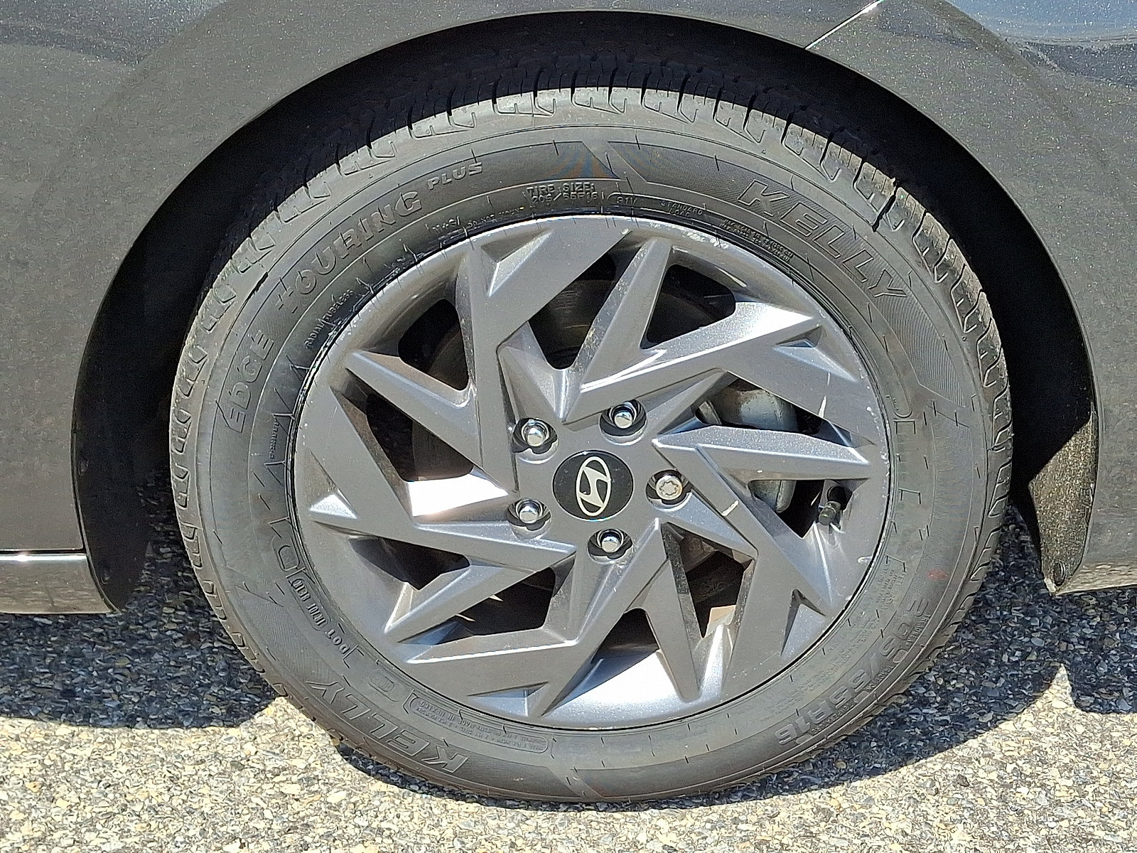 Used 2024 Hyundai Elantra SEL FWD image 8