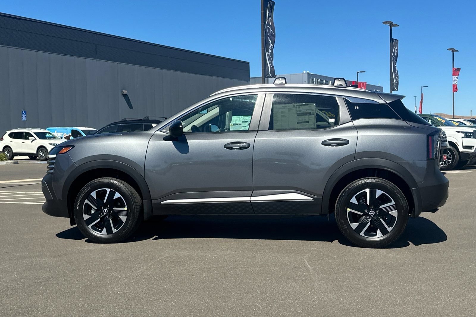 New 2026 Nissan Kicks SV w/ Cold Weather Package AWD/4WD image 7