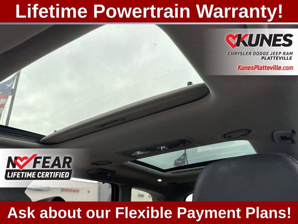 Used 2022 Kia Telluride SX w/ Nightfall Edition Package image 16