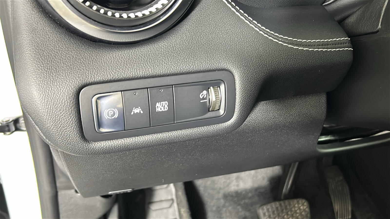 Used 2024 Chevrolet Blazer EV LT AWD/4WD image 24