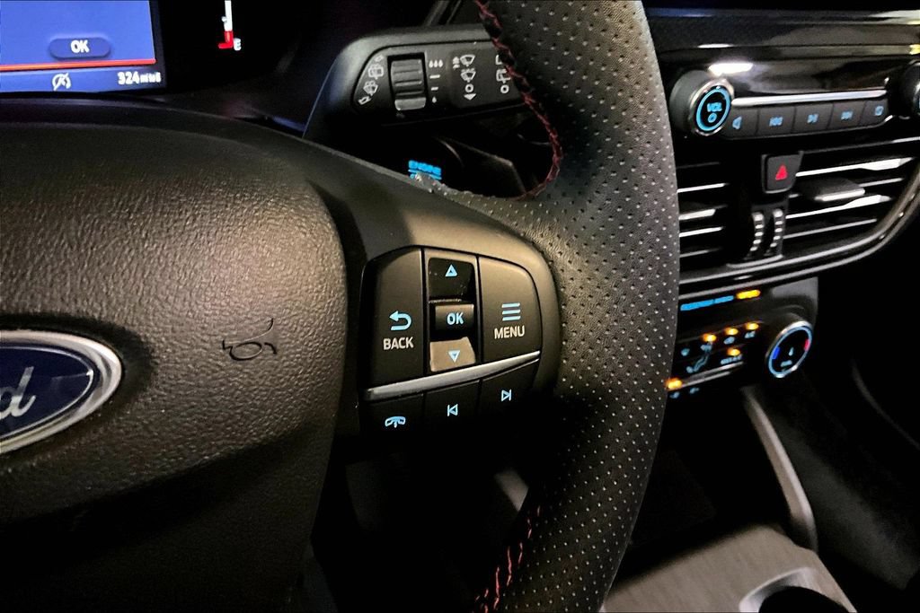 Used 2025 Ford Escape ST-Line AWD/4WD image 23