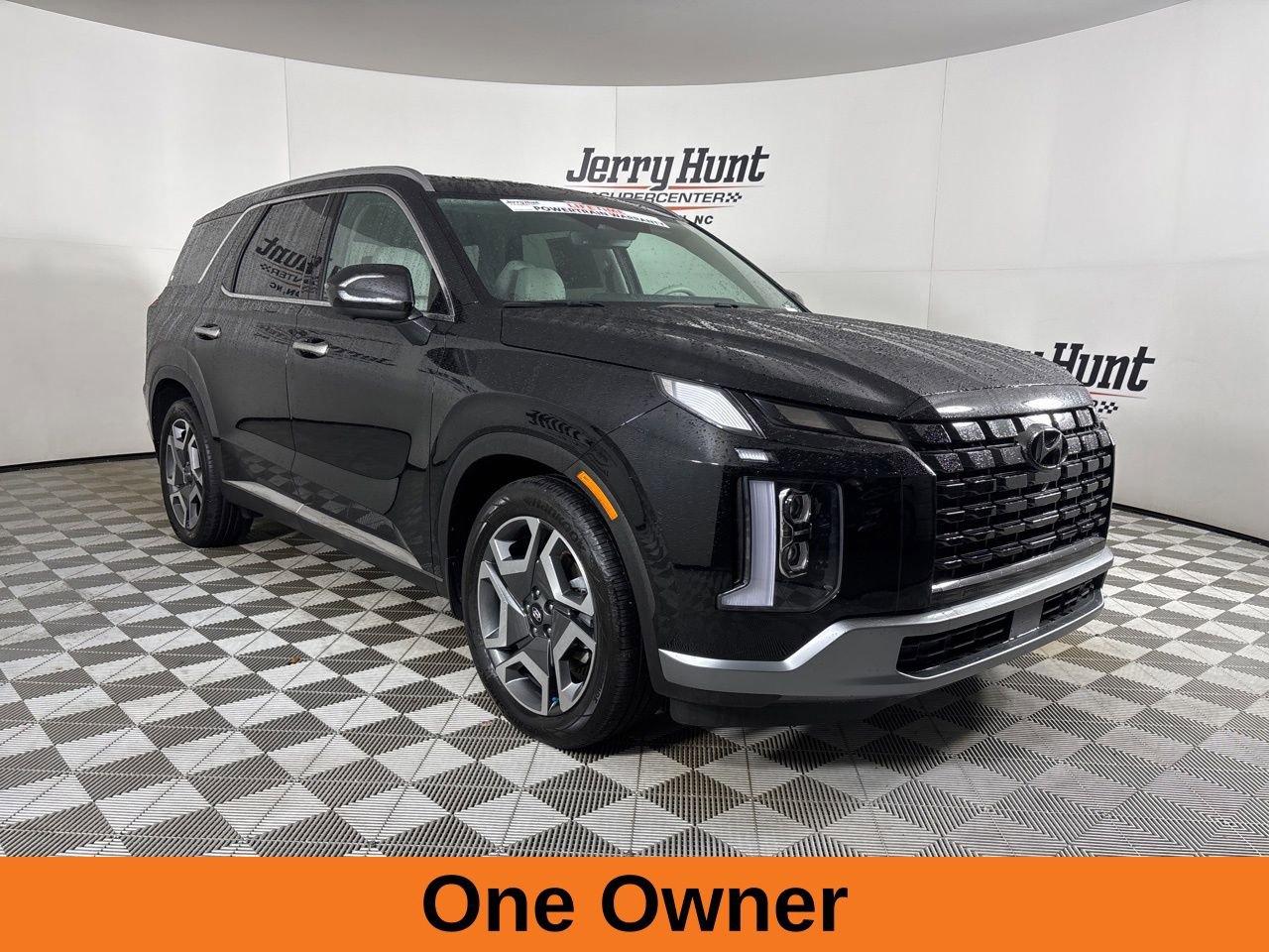 Used 2024 Hyundai Palisade Limited image 4