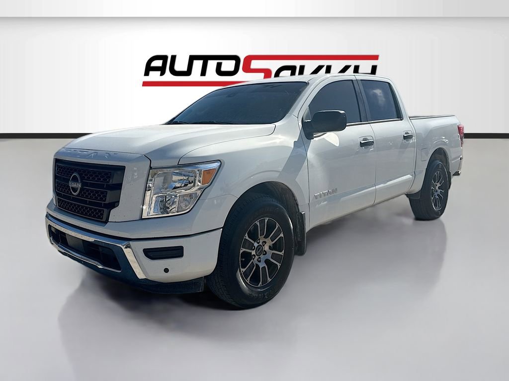 Used 2024 Nissan Titan SV w/ SV Convenience Package RWD image 3