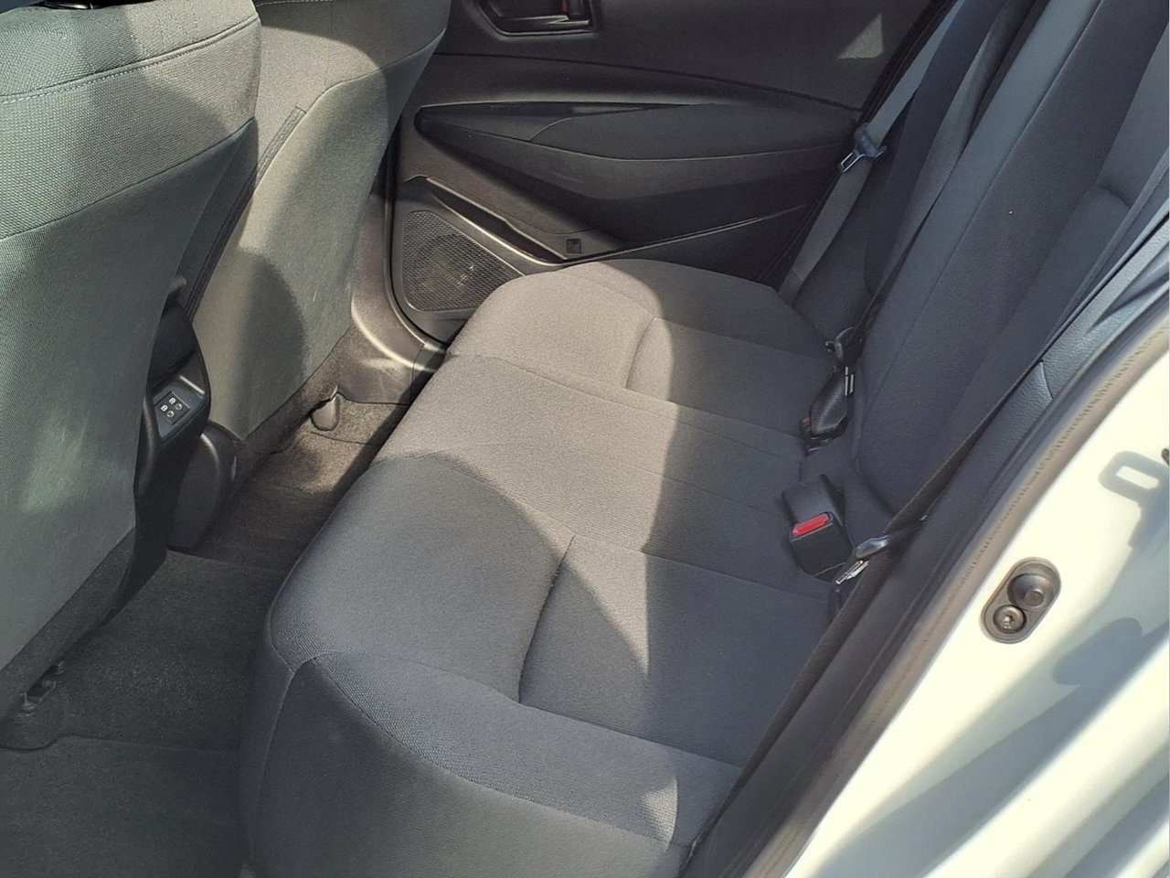 Used 2023 Toyota Corolla LE FWD image 10