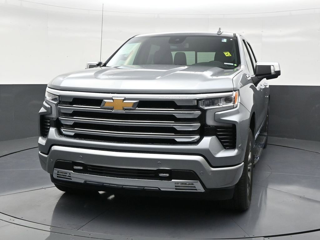 Used 2025 Chevrolet Silverado 1500 High Country RWD image 8