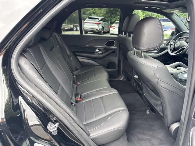 Used 2025 Mercedes-Benz GLE 350 4MATIC image 11