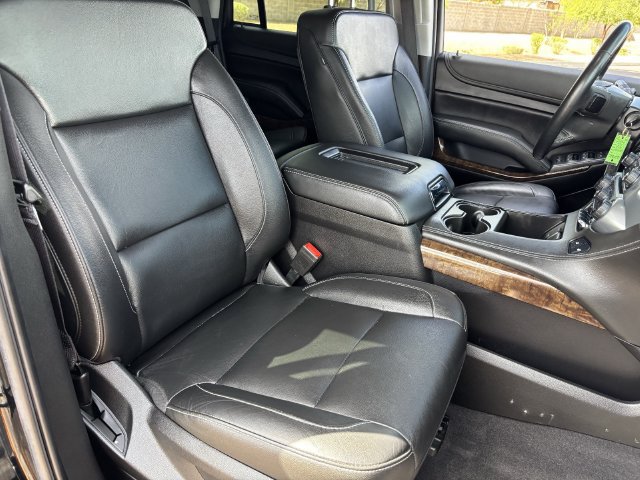 Used 2020 Chevrolet Tahoe LT w/ Off-Road Package AWD/4WD image 10