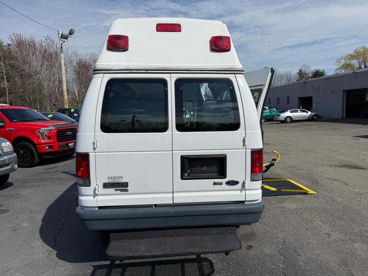 Used 2012 Ford E-250 and Econoline 250 w/ PWR Group RWD image 6