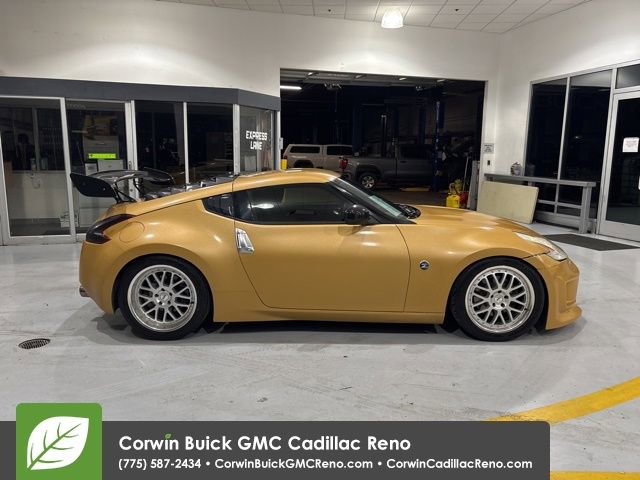 Used 2011 Nissan 370Z Coupe image 9