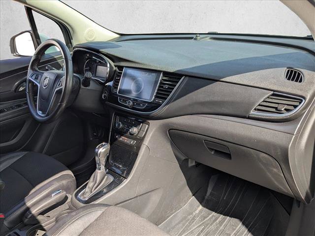 Used 2020 Buick Encore Preferred w/ Safety Package image 20