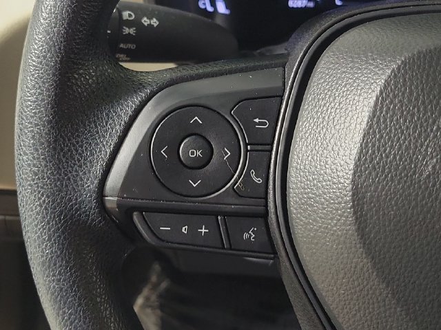 Used 2026 Toyota Corolla LE FWD image 24