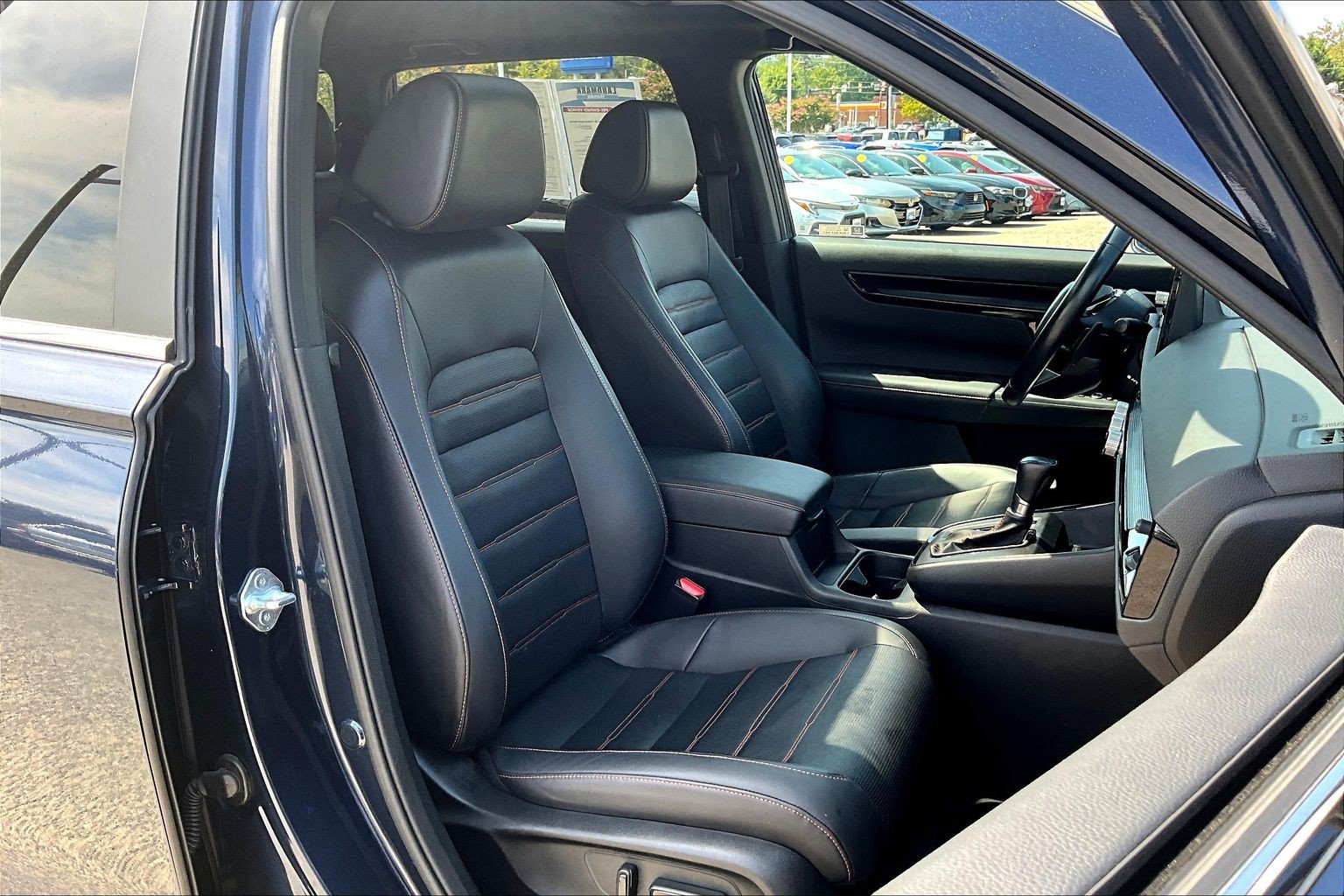 Used 2023 Honda CR-V Sport Touring image 7