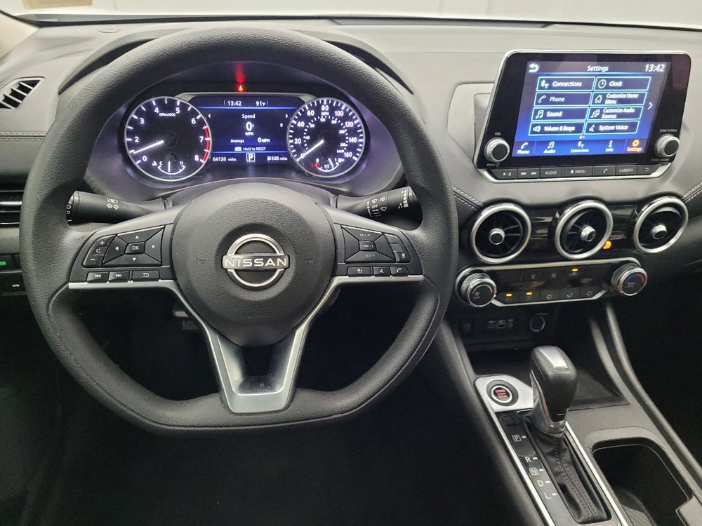 Used 2025 Nissan Sentra SV FWD image 22
