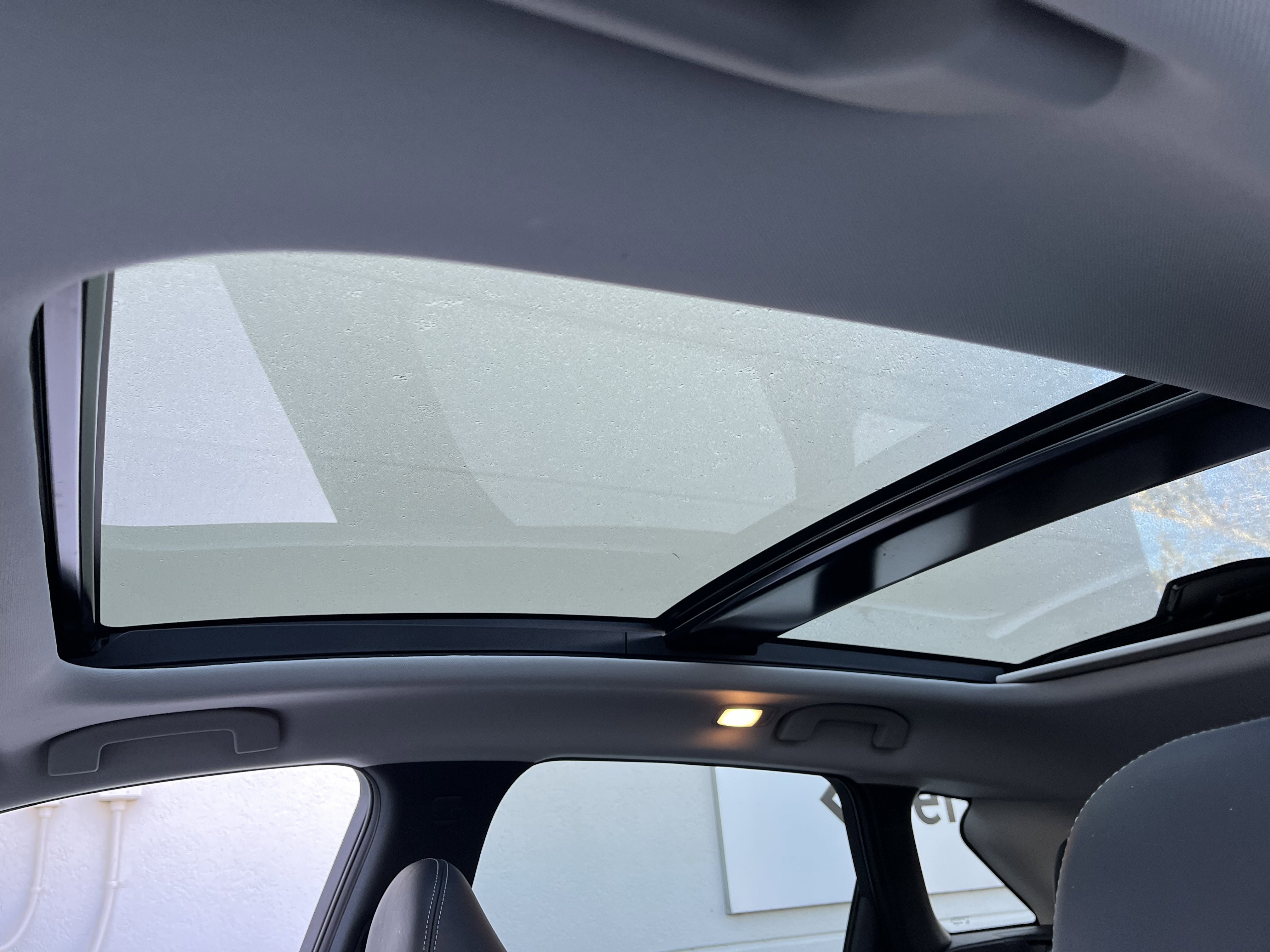 Certified 2025 INFINITI QX50 Luxe image 29