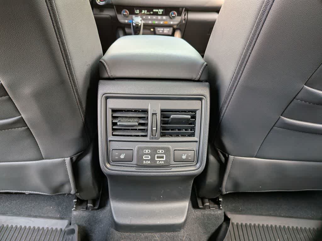 Used 2026 Subaru Outback Touring AWD/4WD image 19