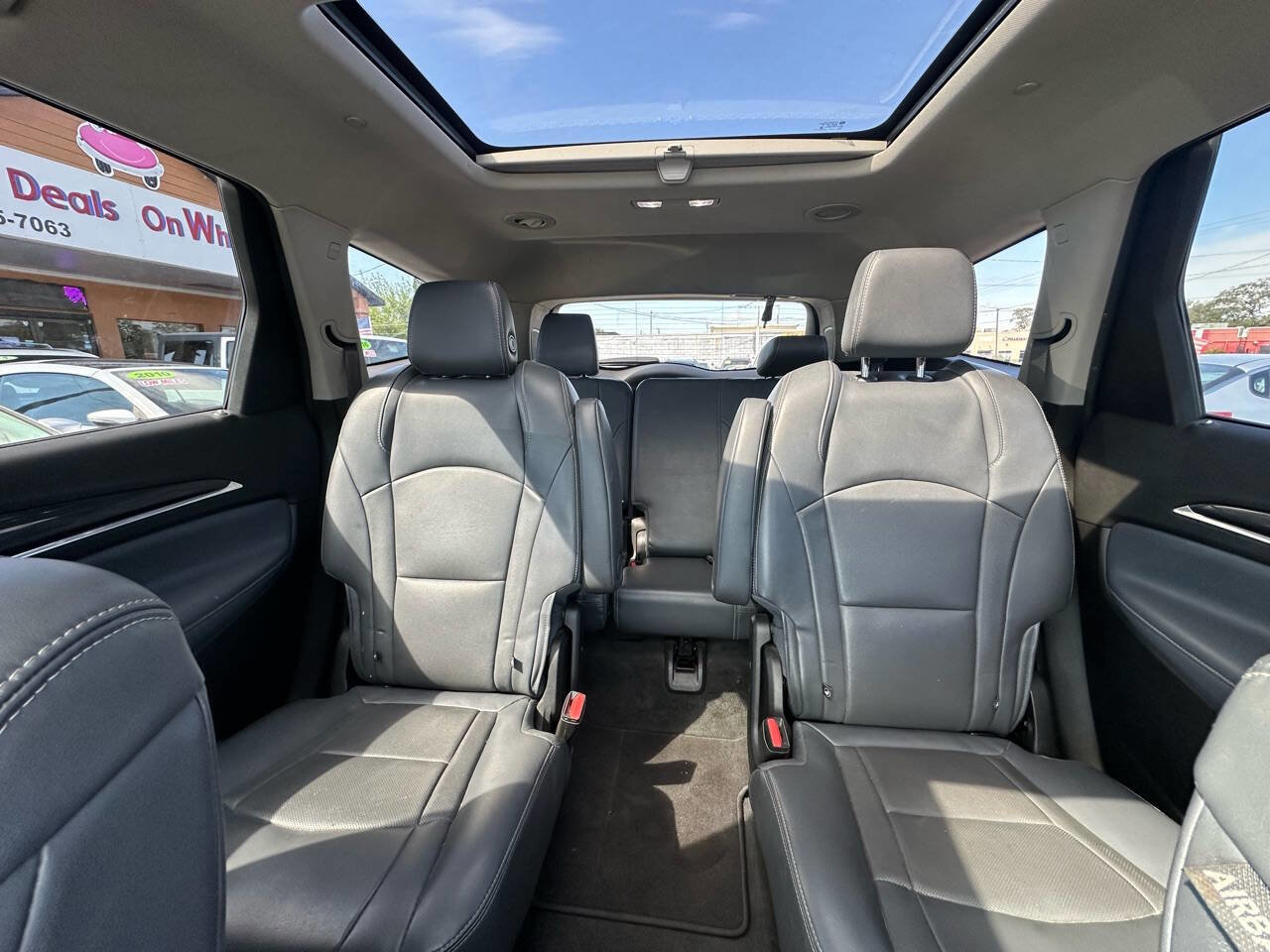 Used 2018 Buick Enclave Premium w/ Experience Buick Package image 23
