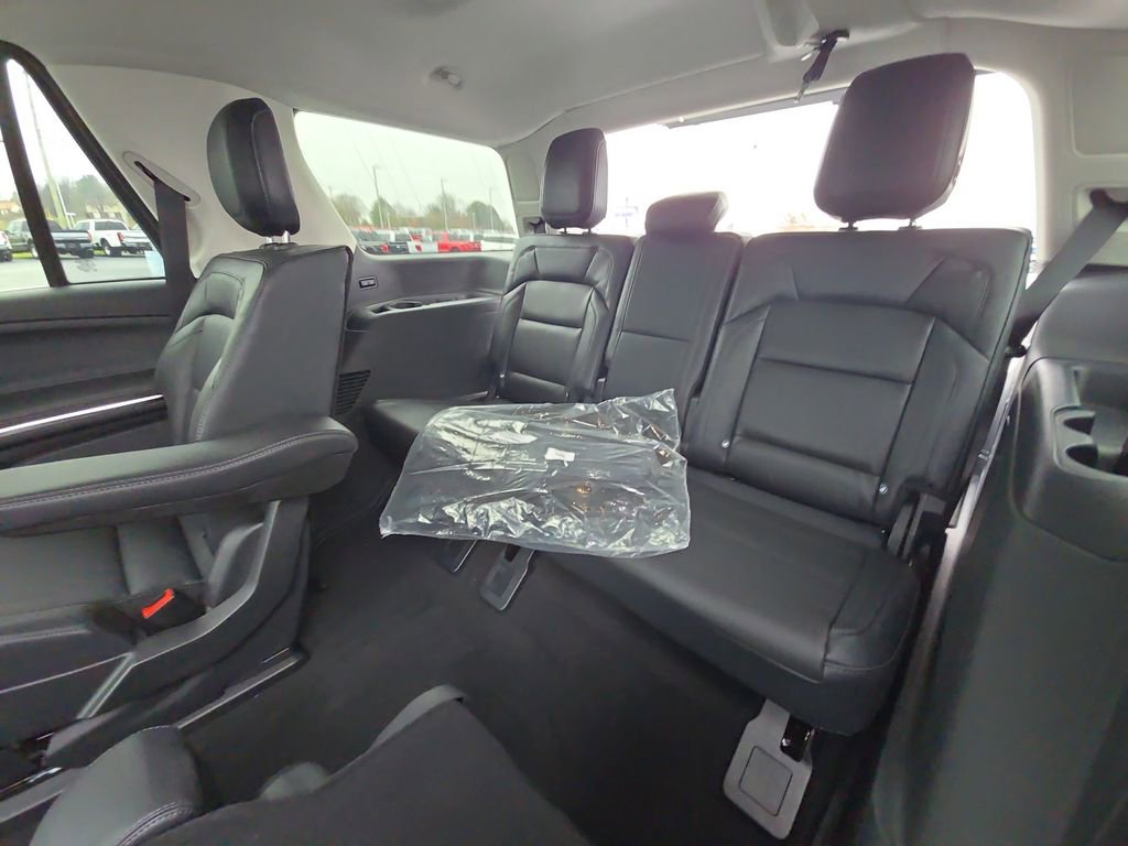 New 2025 Lincoln Navigator Reserve AWD/4WD image 29