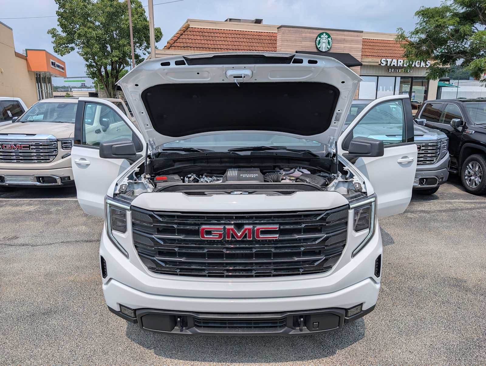 New 2026 GMC Sierra 1500 Elevation w/ Preferred Package AWD/4WD image 12