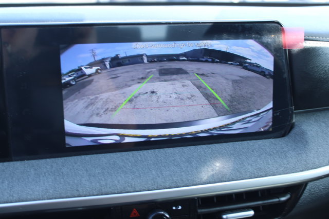 Used 2026 Nissan Kicks SV w/ SV Premium Package FWD image 27
