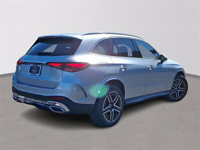 Used 2026 Mercedes-Benz GLC 300 4MATIC image 4