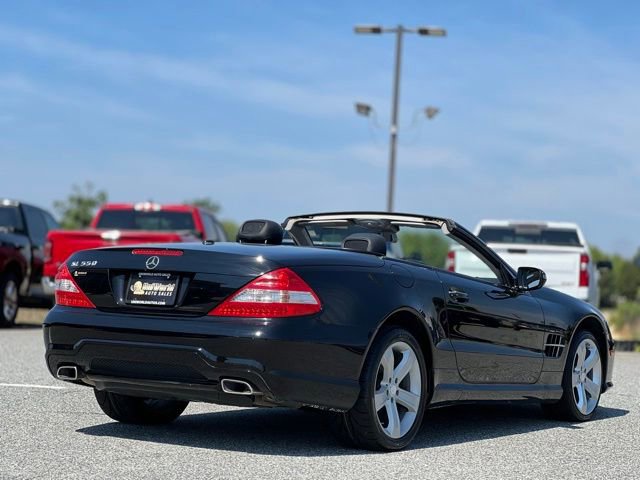 Used 2009 Mercedes-Benz SL 550 w/ Premium I Pkg image 5