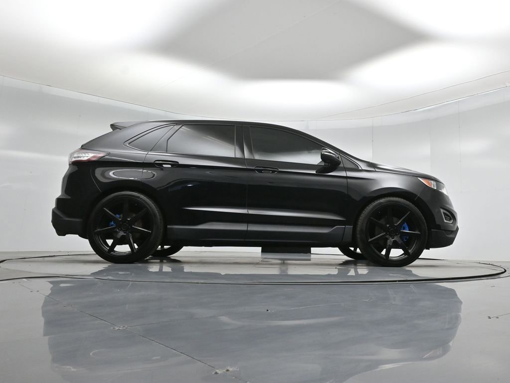 Used 2016 Ford Edge Titanium w/ Equipment Group 301A image 60