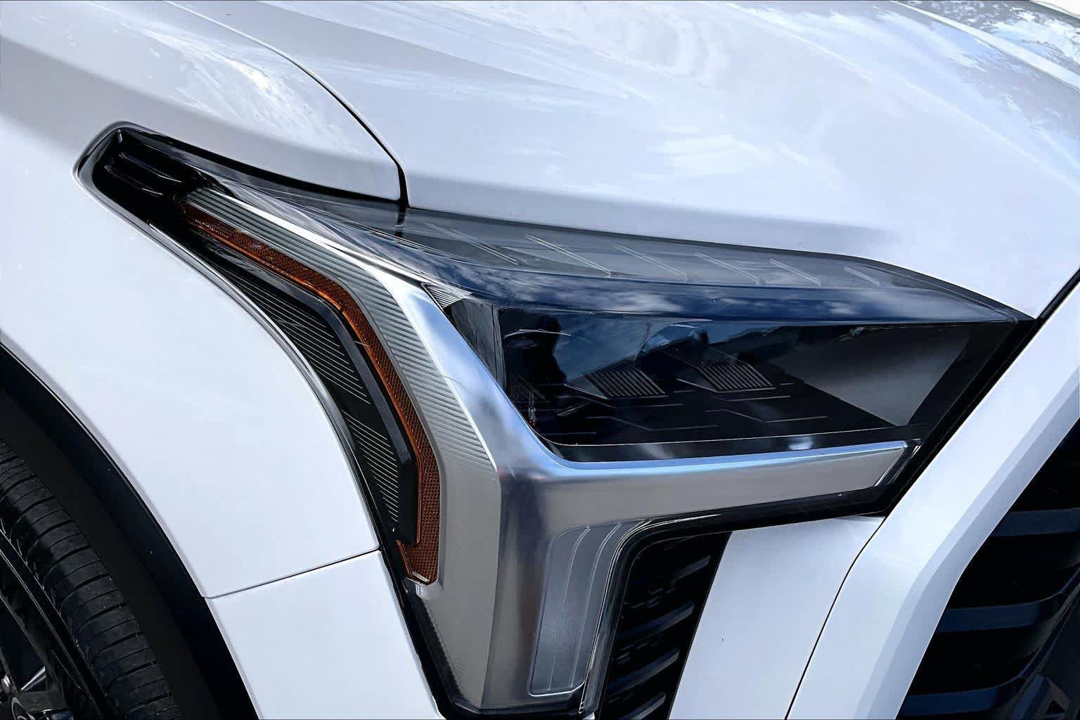 Certified 2024 Toyota Tundra SR5 w/ SR5 Convenience Package AWD/4WD image 25