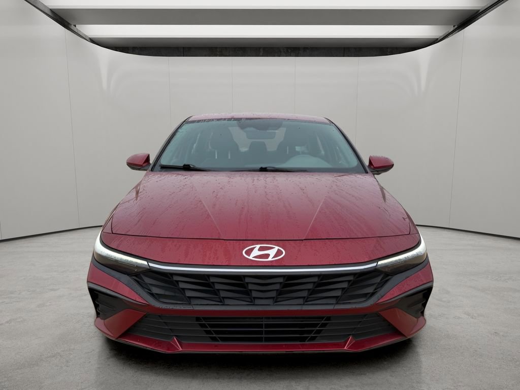 Used 2024 Hyundai Elantra SE FWD image 9