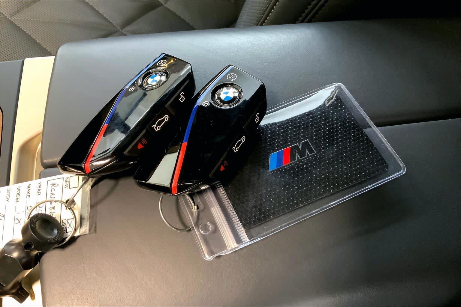 Used 2024 BMW iX M60 AWD/4WD image 14