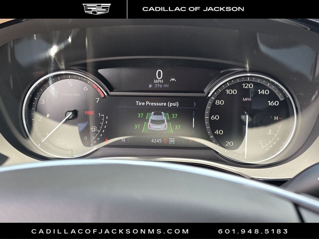 New 2026 Cadillac XT5 Luxury w/ LPO, Floor Liner Package AWD/4WD image 11