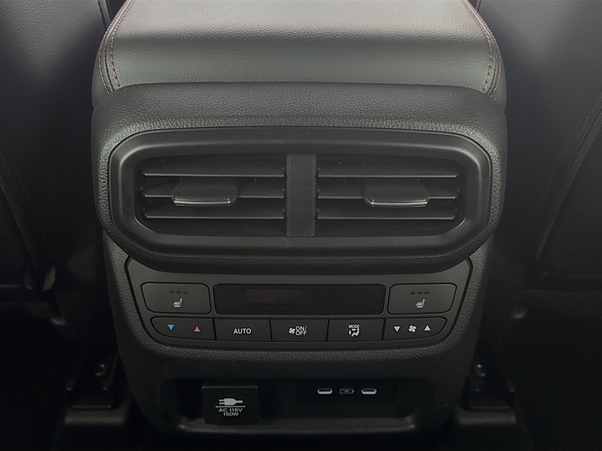 Certified 2025 Honda Pilot Black Edition image 27