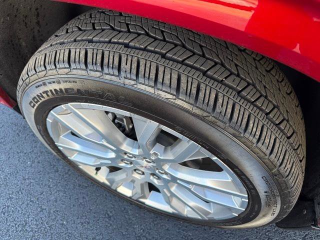 Used 2024 GMC Acadia Denali w/ Super Cruise Package image 24