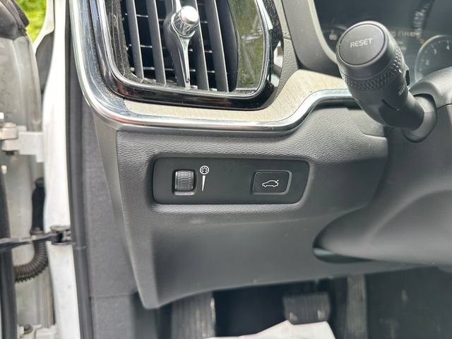 Used 2022 Volvo S60 B5 Inscription w/ Advanced Package FWD image 21