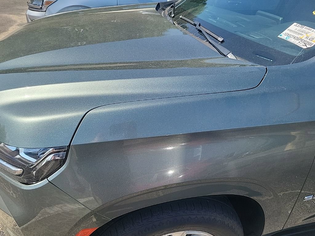 Used 2023 Chevrolet Suburban Premier RWD image 12