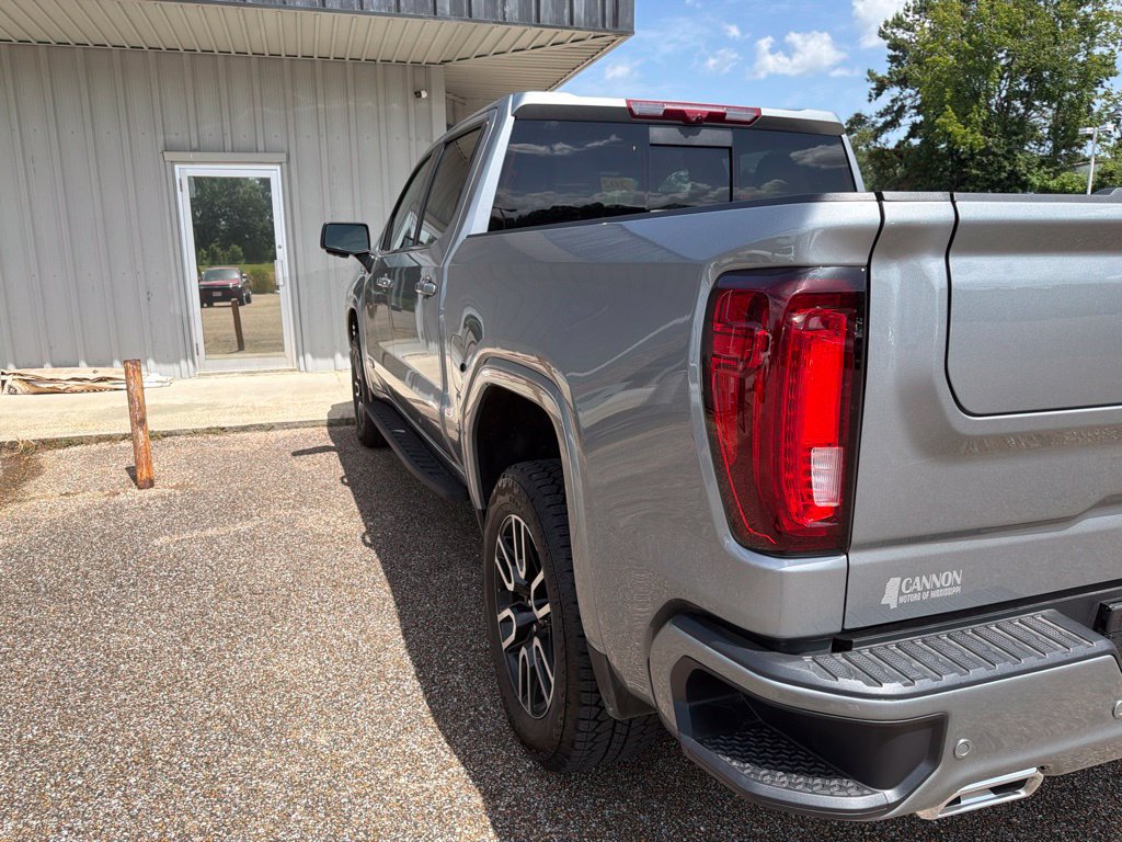 Used 2026 GMC Sierra 1500 AT4 w/ AT4 Premium Package AWD/4WD image 4
