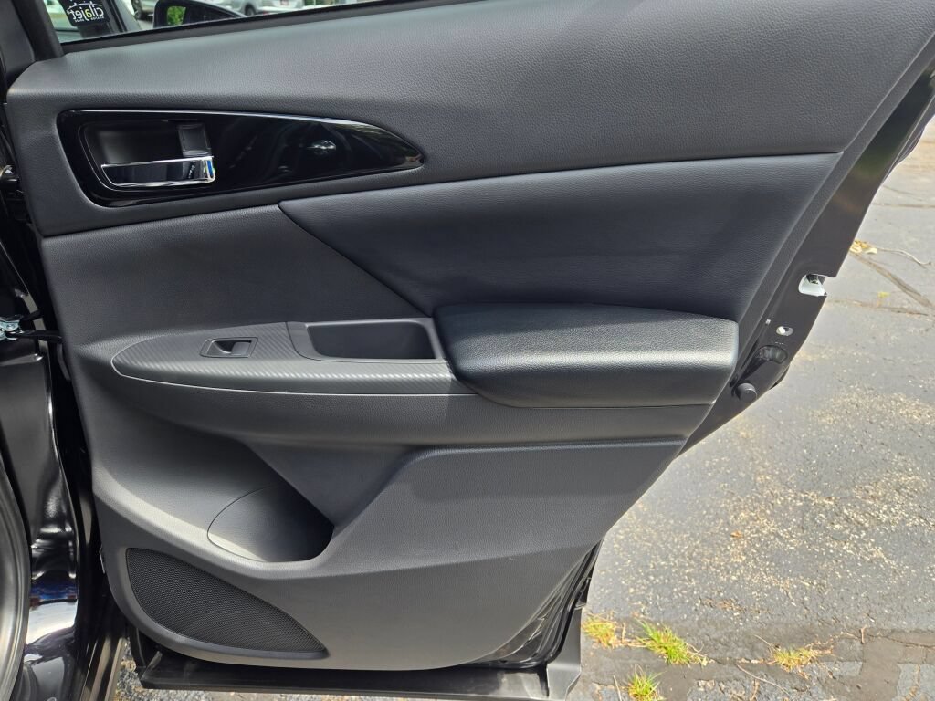 New 2026 Mitsubishi Eclipse Cross SE AWD/4WD image 9