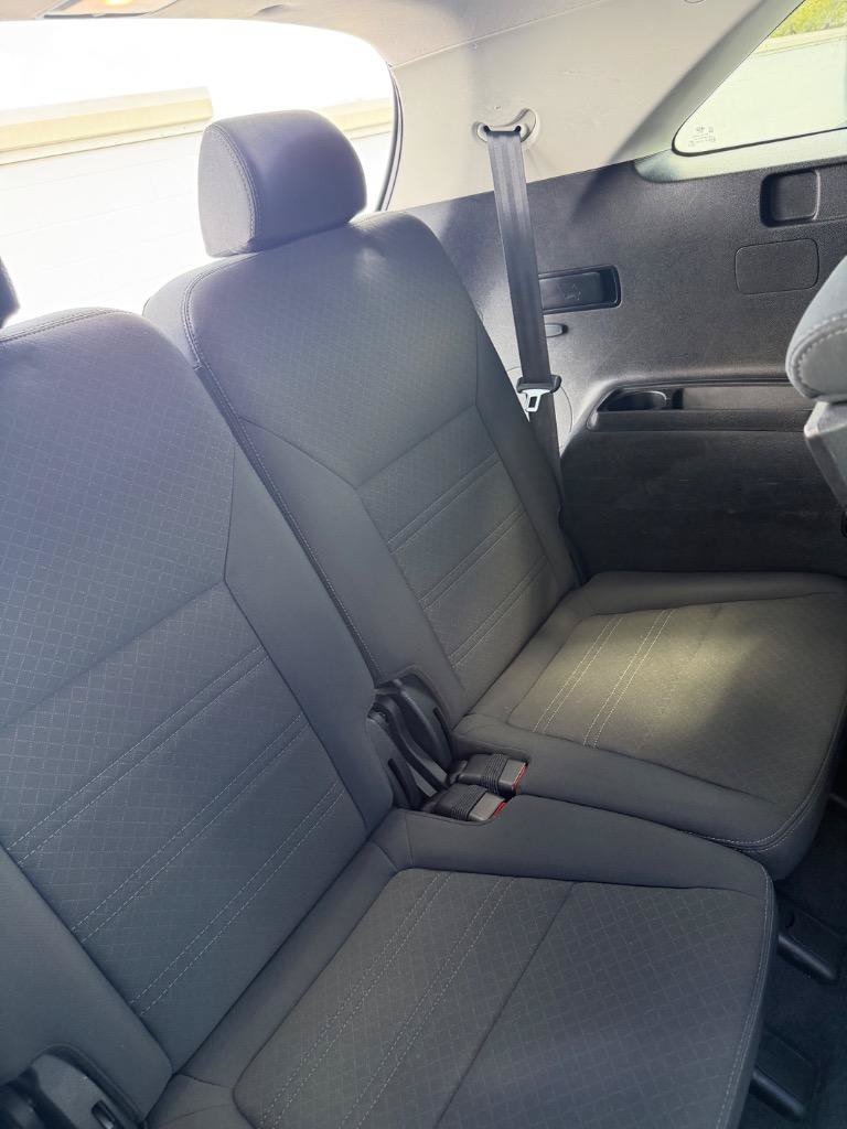 Used 2020 Kia Sorento LX FWD image 32