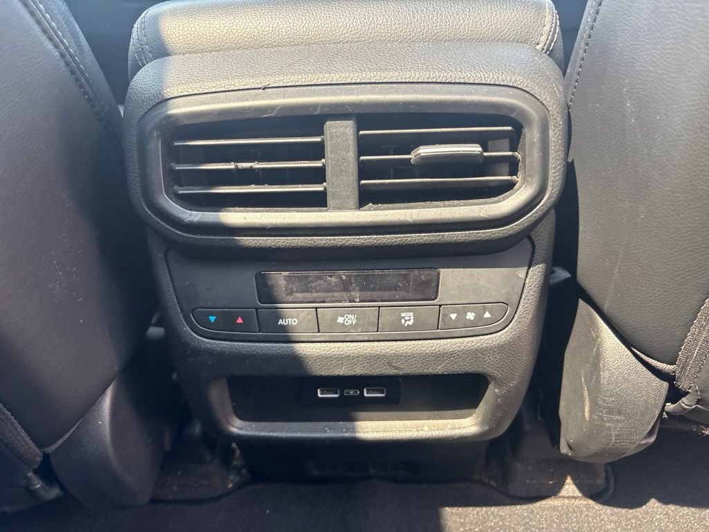 Certified 2023 Honda Pilot Touring image 35