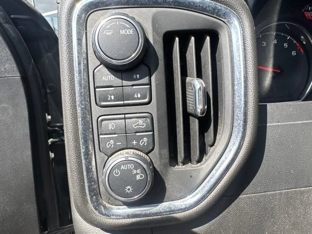 Used 2020 Chevrolet Silverado 1500 LT Trail Boss AWD/4WD image 23