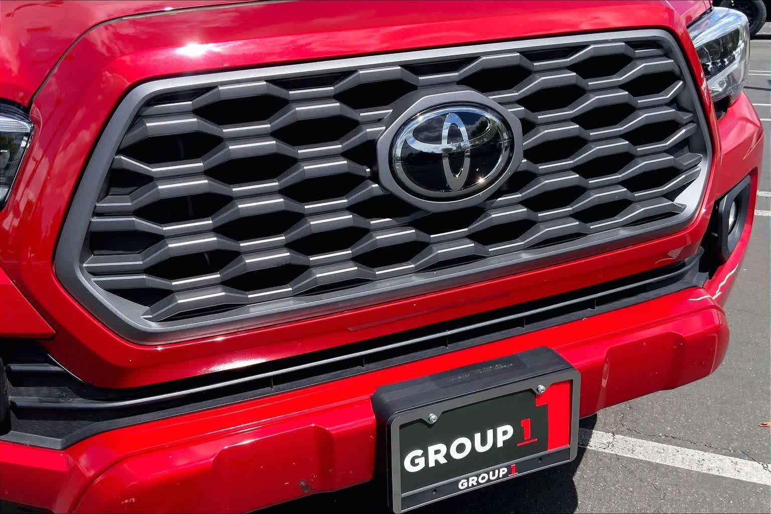 Used 2022 Toyota Tacoma TRD Sport w/ TRD Premium Sport Package RWD image 29